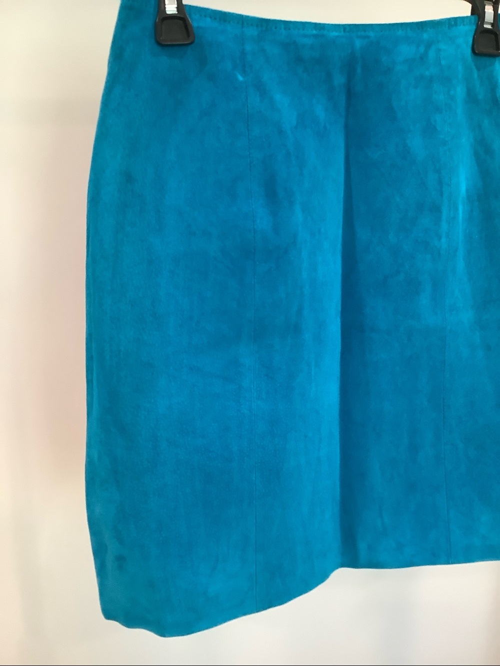 Vintage CHIA Bright Turquoise Suede Pencil Skirt, Size 12 - Picture 2 of 11